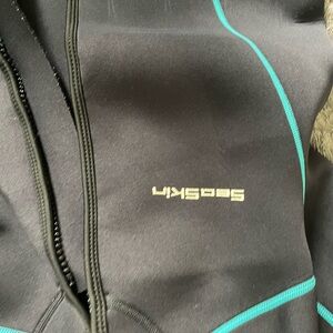 WET SUIT Seaskin Black and Teal Wetsuit